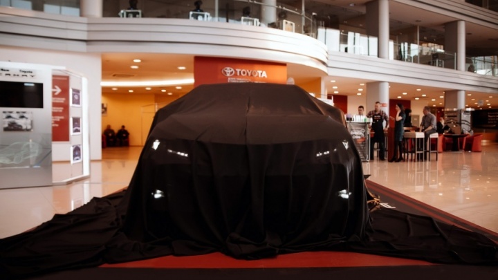 В Челябинске стартовали продажи абсолютно новой Toyota Camry