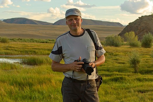 Новосибирец Константин Белошапкин узнал на придорожном билборде свою фотографию Новосибирец Константин Белошапкин узнал на придорожном билборде свою фотографию