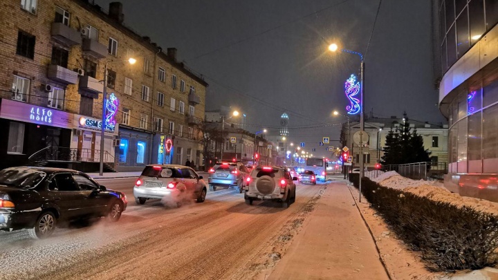 Перед серьезным похолоданием Красноярск завалило снегом