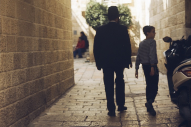 В Израиле ценят близких и живут «здесь и сейчас»