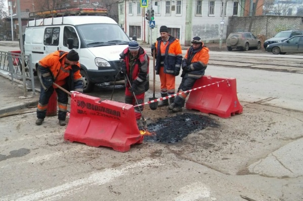 Дефект на проезжей части устранили на следующий день после публикации Дефект на проезжей части устранили на следующий день после публикации
