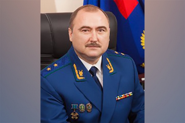 Владимир Фалилеев возглавляет прокуратуру Новосибирской области с мая 2015 года Владимир Фалилеев возглавляет прокуратуру Новосибирской области с мая 2015 года