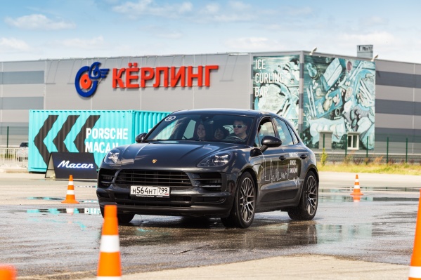 Водой имитировали условия скольжения Водой имитировали условия скольжения