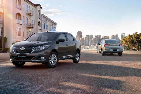 Chevrolet Cobalt появится в России в новом обличье Chevrolet Cobalt появится в России в новом обличье