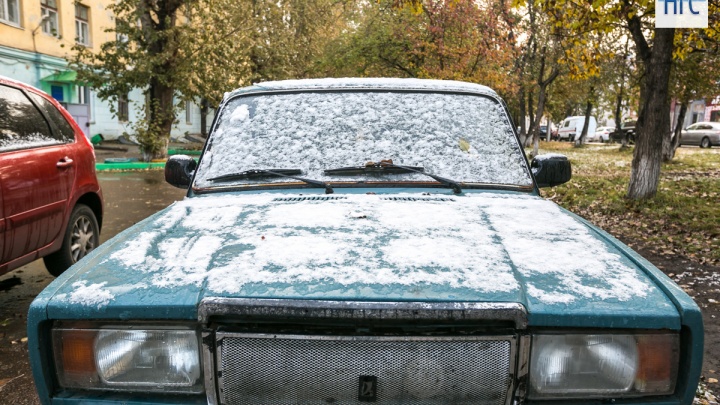 На Красноярск надвигается снежная туча. Новосибирск уже завалило снегом