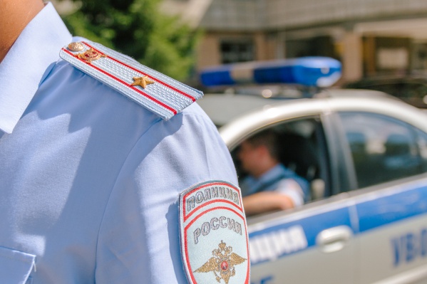 Ребенка искали полицейские и волонтеры Ребенка искали полицейские и волонтеры
