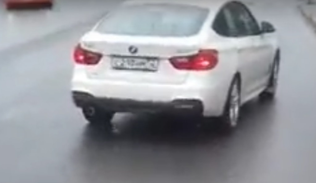Нижегородские полицейские
заинтересовались «мажором на BMW»