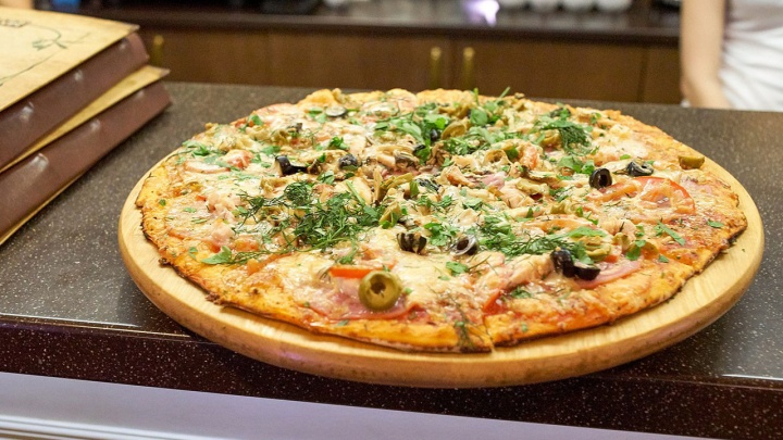 Ресторан, который всех удивил: где подают пиццу в стакане и не только