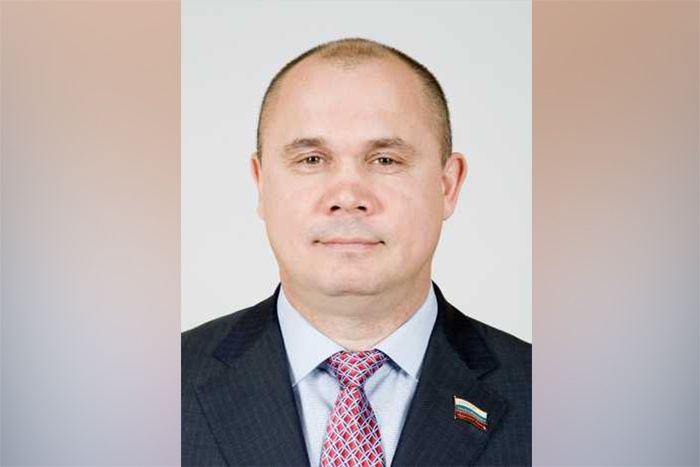 Гришунин дмитрий игоревич новосибирск фото Депутат Заксобрания попросил оставить его без зарплаты Регионы Селдон Новости