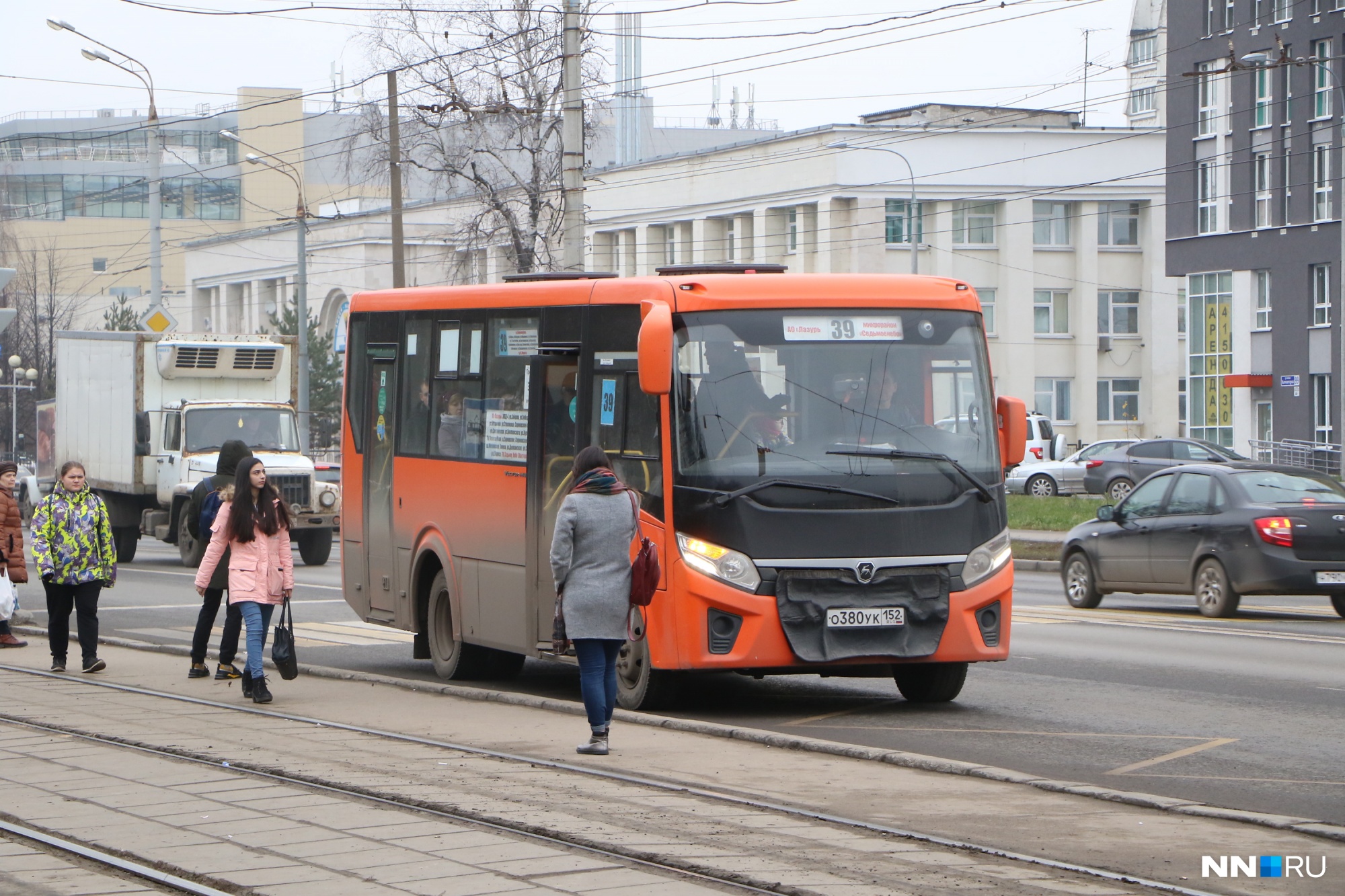 Нижегородский автобус. Маршрутки Нижний Новгород. Автобус Нижний Новгород. Общественный транспорт Нижний Новгород.