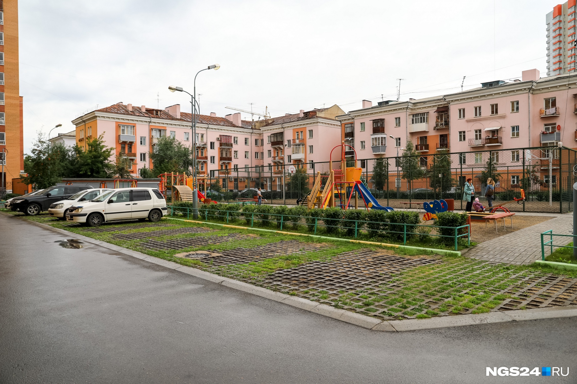 Начался приём заявок на ремонт дворов в Красноярске: часть расходов должны взять сами жильцы