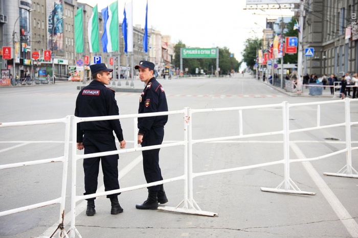 Дороги в центре города закроют с 12:00 Дороги в центре города закроют с 12:00
