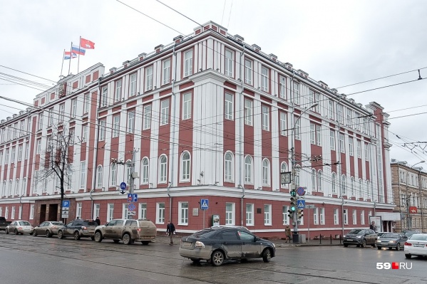 В администрации города — новый начальник департамента В администрации города — новый начальник департамента 