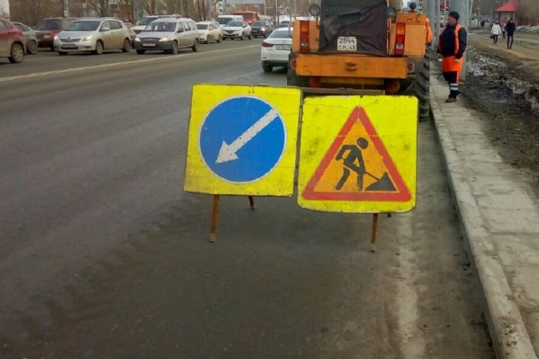 На месте происшествия работают сотрудники АСАДО На месте происшествия работают сотрудники АСАДО