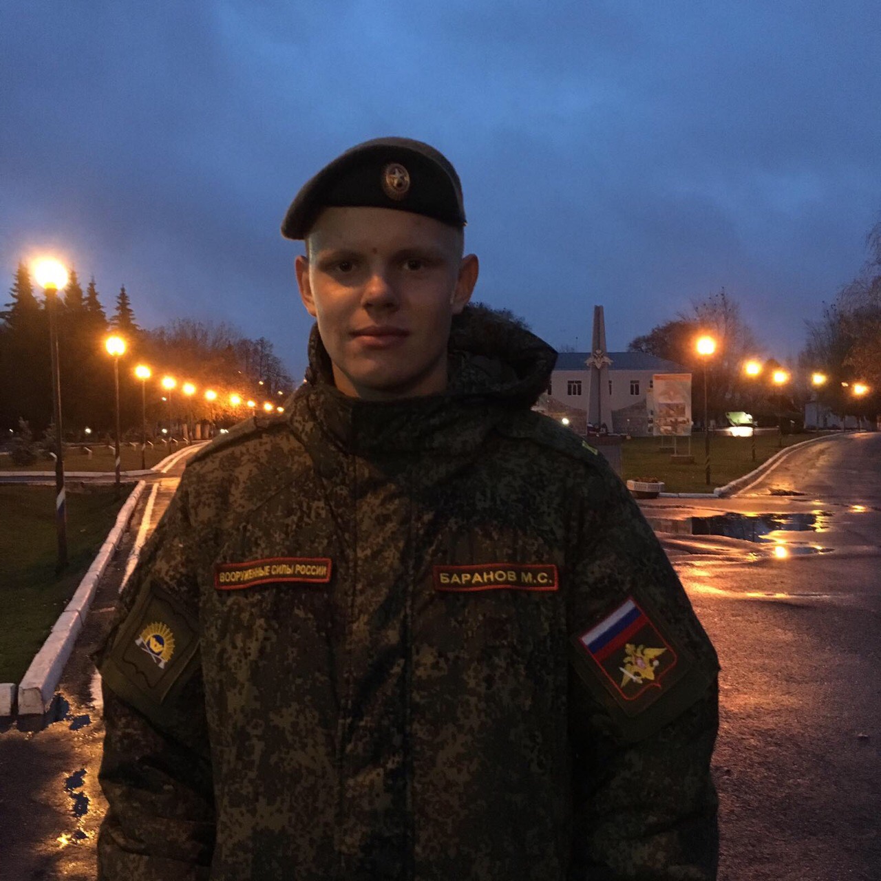 Михаил с детства мечтал стать военным. В Тюмени он встретил девушку, поэтому решил остаться учиться именно здесь Михаил с детства мечтал стать военным. В Тюмени он встретил девушку, поэтому решил остаться учиться именно здесь