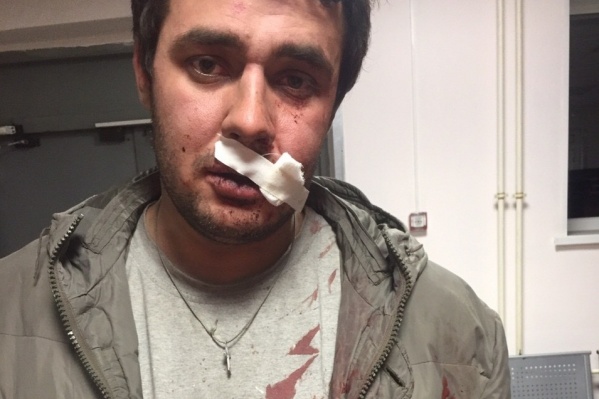 Депутат три месяца пытается вернуть тишину и спокойствие своему дому, но пока проигрывает в этой борьбе Депутат три месяца пытается вернуть тишину и спокойствие своему дому, но пока проигрывает в этой борьбе
