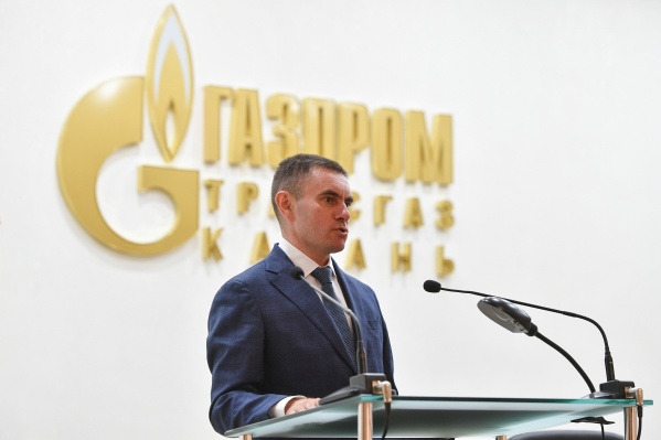 Рустем Усманов выступил перед Рустамом Миннихановым и своими новыми коллегами Рустем Усманов выступил перед Рустамом Миннихановым и своими новыми коллегами