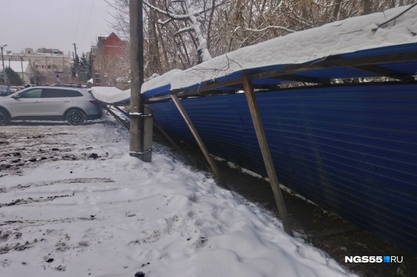Сейчас полиция устанавливает собственника участка Сейчас полиция устанавливает собственника участка