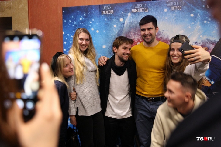 Александр Петров зашёл в зал во время титров Александр Петров зашёл в зал во время титров