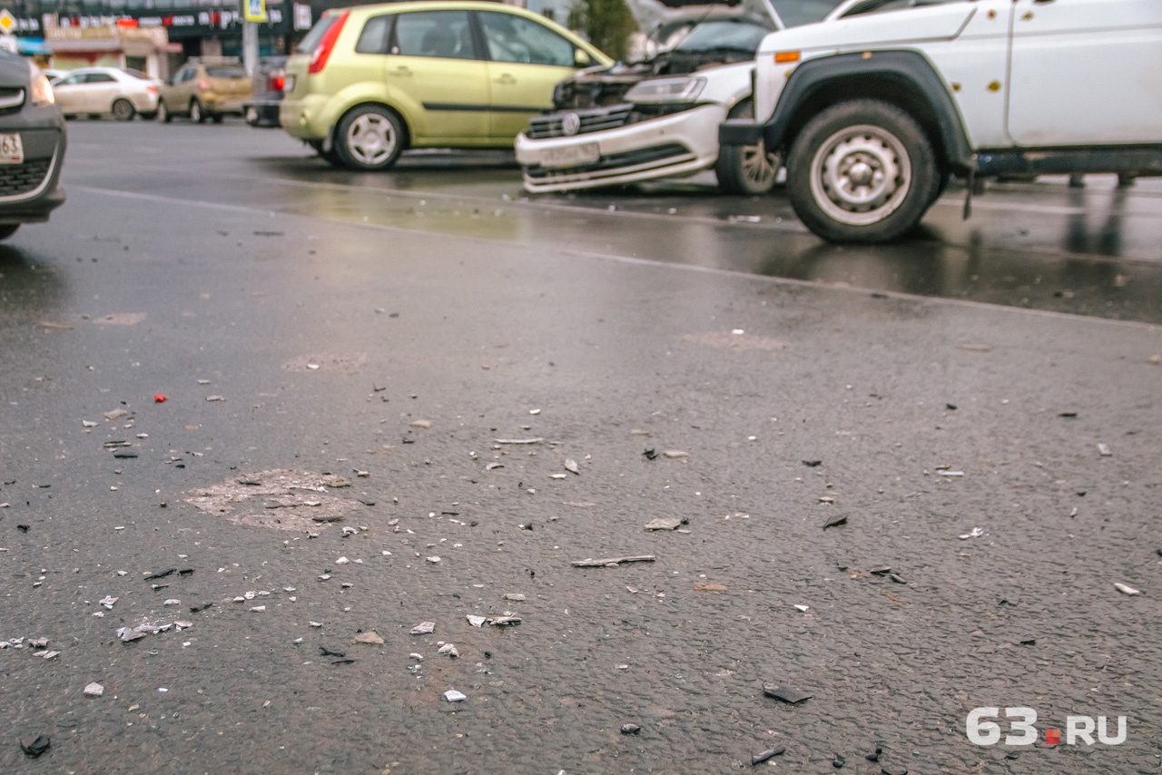 — Более половины всех ДТП, которые урегулируются в рамках прямого возмещения убытков, оформляются по европротоколу, — рассказал глава РСА — Более половины всех ДТП, которые урегулируются в рамках прямого возмещения убытков, оформляются по европротоколу, — рассказал глава РСА