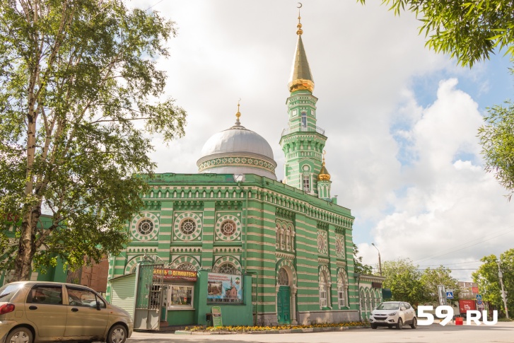 Более 50 лет соборная мечеть пустовала без прихожан