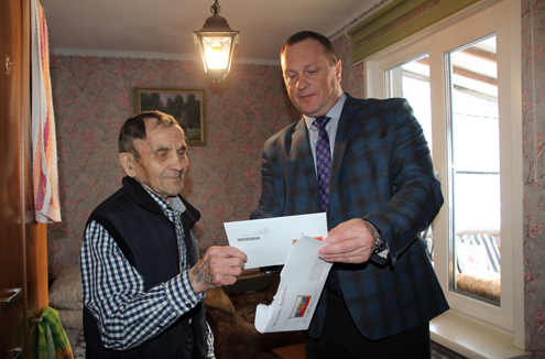 Ветерана из Красноярска, знавшего лично Будённого, телеграммой поздравил Путин