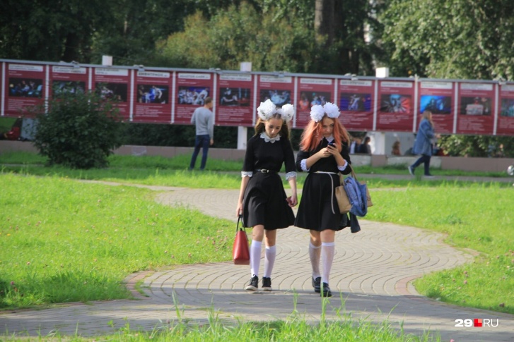 Учебный год в Архангельске начался с развлечений в Петровском парке