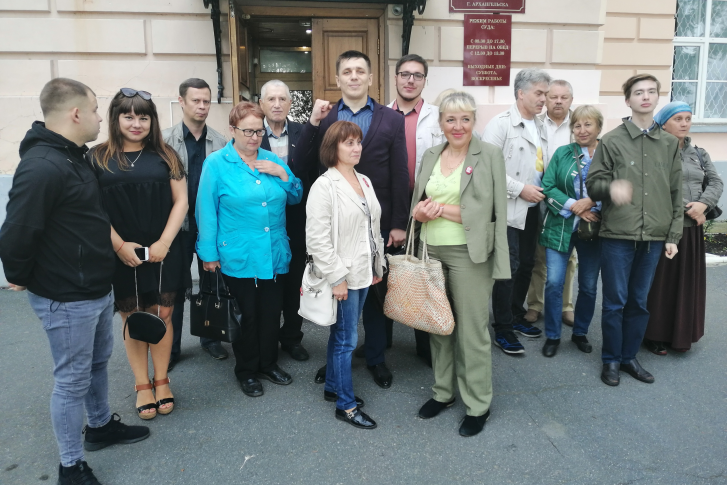 Андрея Боровикова обвиняют в нарушении порядка проведения митингов и уже в четвертый раз выслушивают в суде показания свидетелей Андрея Боровикова обвиняют в нарушении порядка проведения митингов и уже в четвертый раз выслушивают в суде показания свидетелей