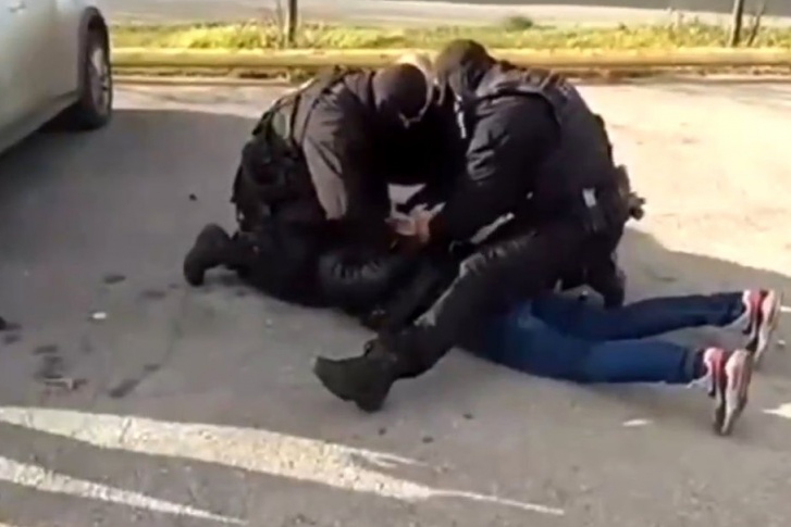 Подозреваемого задержали с поличным Подозреваемого задержали с поличным