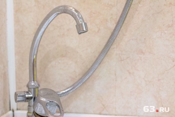 В некоторых домах горячую воду обещают дать уже сегодня В некоторых домах горячую воду обещают дать уже сегодня