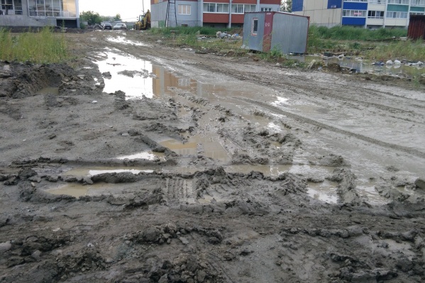 Здесь вездеход нужен Здесь вездеход нужен