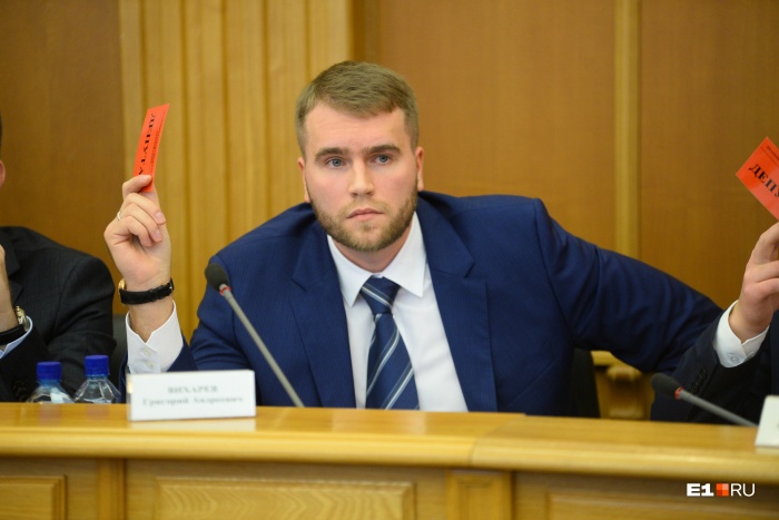 Директором «Спецавтобазы» депутата Григория Вихарева назначил Александр Высокинский Директором «Спецавтобазы» депутата Григория Вихарева назначил Александр Высокинский