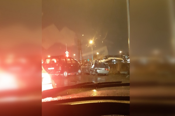 В аварии пострадали два пассажира ВАЗ-2114 В аварии пострадали два пассажира ВАЗ-2114