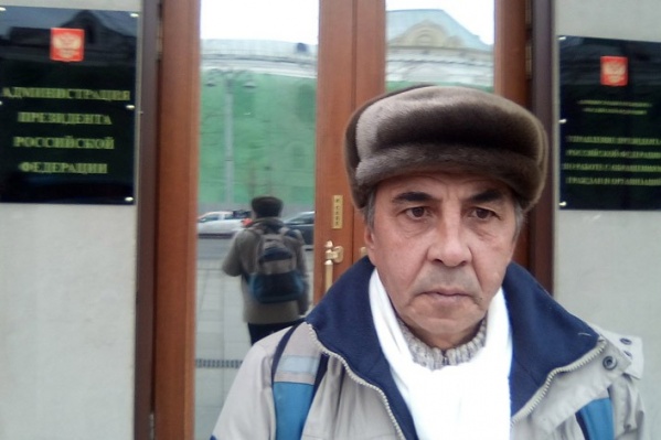 Виктор Жуков жаловался на отсутствие условий работы под руководством директора-политика<br> Виктор Жуков жаловался на отсутствие условий работы под руководством директора-политика<br>