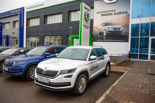ŠKODA KODIAQ назван в честь породы американских бурых медведей. Такой же статный и красивый, но совершенно «не кусается» по стоимости. ŠKODA KODIAQ назван в честь породы американских бурых медведей. Такой же статный и красивый, но совершенно «не кусается» по стоимости.