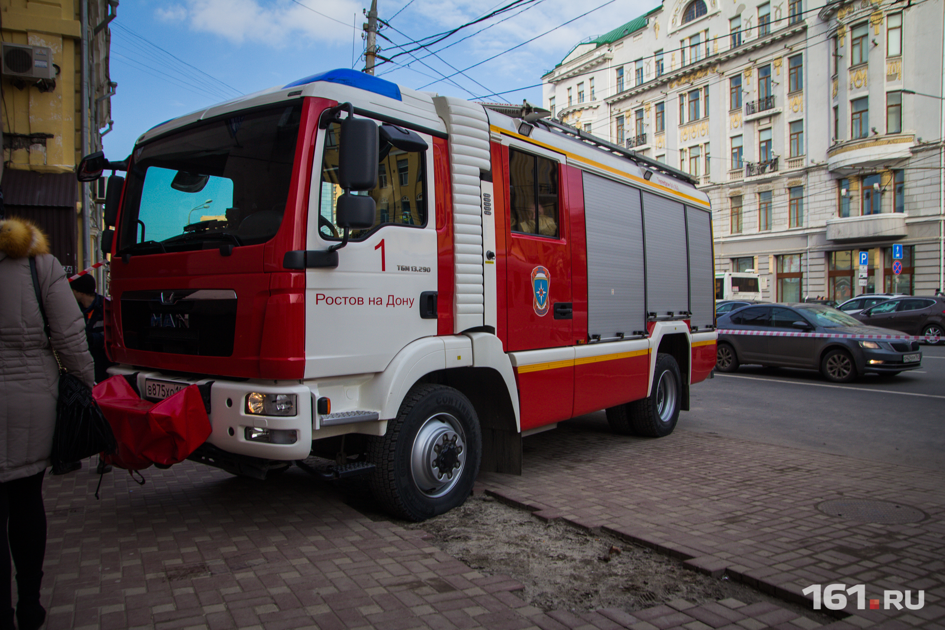 В конноспортивной школе под Таганрогом произошел пожар