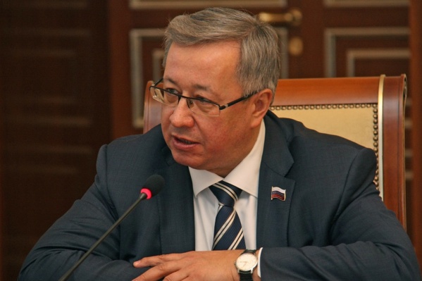 Юрий Зозуля решил покинуть Заксобрание из-за большой загруженности на основной работе Юрий Зозуля решил покинуть Заксобрание из-за большой загруженности на основной работе