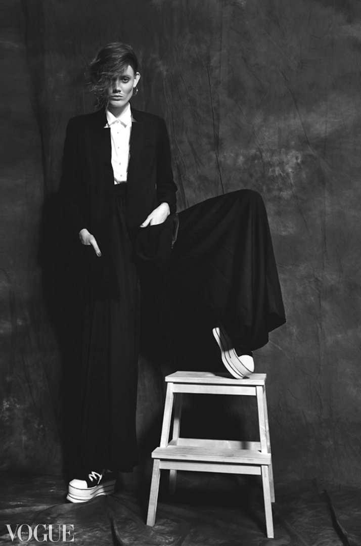 Сайт итальянского Vogue публикует снимки фотографов со всего мира — отбор редакции журнала очень жёсткий Сайт итальянского Vogue публикует снимки фотографов со всего мира — отбор редакции журнала очень жёсткий