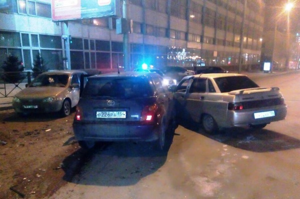 За рулём «Тойоты» была нетрезвая женщина За рулём «Тойоты» была нетрезвая женщина