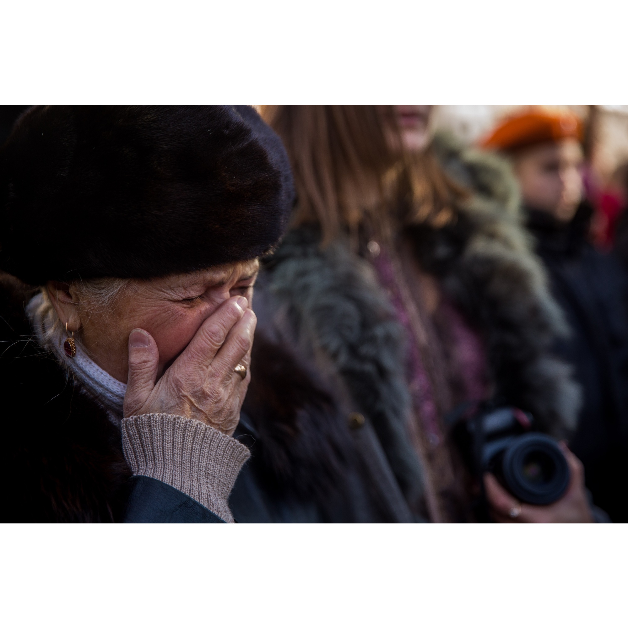 На мероприятие пригласили и бывших сотрудников завода — они не могли сдержать чувств На мероприятие пригласили и бывших сотрудников завода — они не могли сдержать чувств
