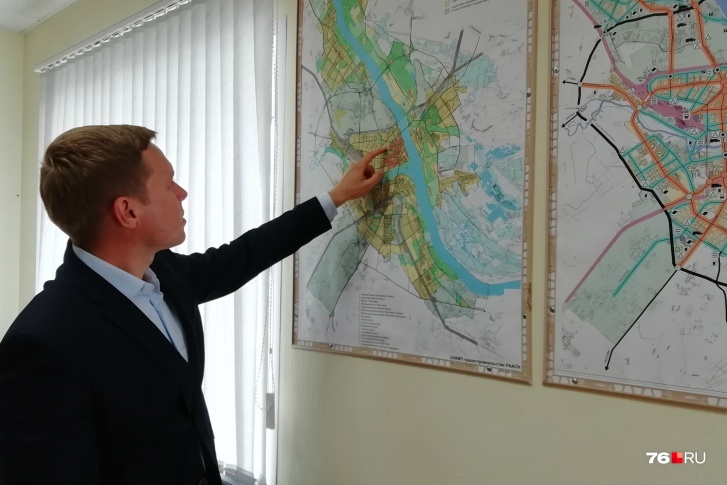 Сергей Волканевский считает, что прокладывать по центральным улицам трамвайные пути можно только после согласования с ГИБДД и общественностью