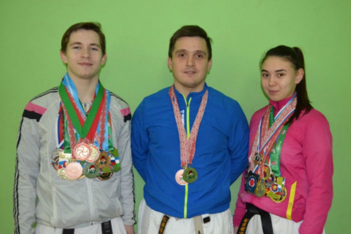 Девушка стала чемпионкой мира в кумитэ, а Искандар выиграл бронзу Девушка стала чемпионкой мира в кумитэ, а Искандар выиграл бронзу