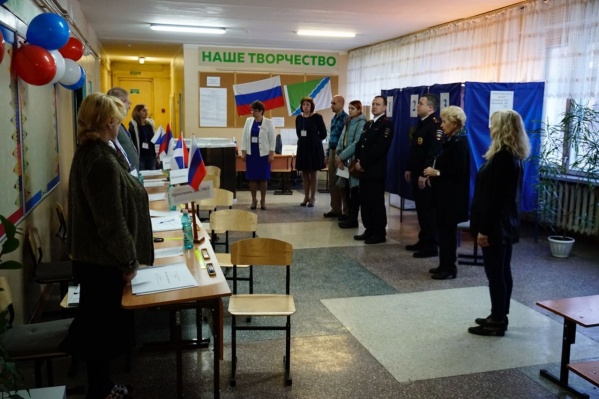 Школы Новосибирска готовят к выборам 9 сентября Школы Новосибирска готовят к выборам 9 сентября