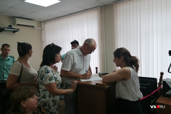 Вадим Колченко от комментариев журналистам отказывается Вадим Колченко от комментариев журналистам отказывается