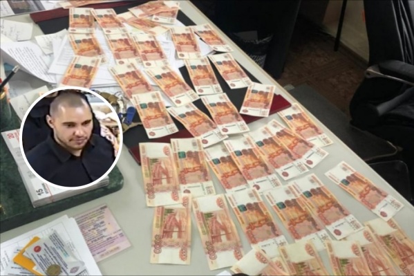 Чиновник обещал за 150 тысяч не сносить павильон Чиновник обещал за 150 тысяч не сносить павильон