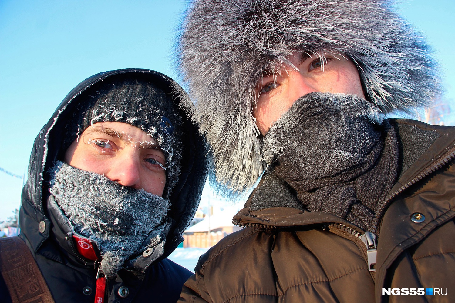 40 морозов с какого дня. Мороз в Омске. Мороз -40. Сильный Мороз Омск. Мороз 40 градусов.