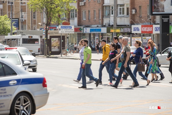 Людей переселяют за средства областного бюджета Людей переселяют за средства областного бюджета