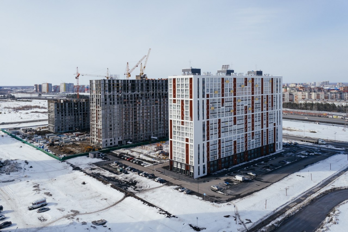 Динамика строительства ЖК «Клевер парк». Апрель 2018 года