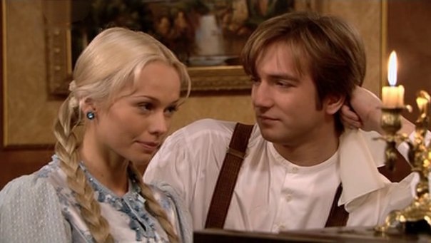 Успех одной белокурой тоболячке принес сериал «Бедная Настя». Но за несколько лет до этого девушка успела сыграть одну из главных ролей в экранизации произведения русской классики. Какого?