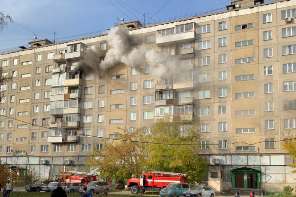Всего из дома эвакуировали 5 человек Всего из дома эвакуировали 5 человек